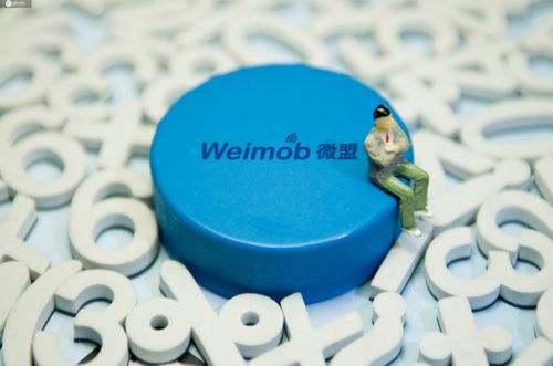 微盟提出超級導(dǎo)購三角能力圖譜，以數(shù)字化業(yè)務(wù)服務(wù)產(chǎn)品賦能數(shù)字文化創(chuàng)意內(nèi)容應(yīng)用